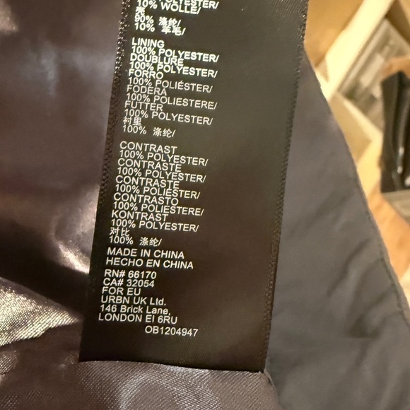 NWT Urban Outfitters Grey Felted Cropped Jacket - Size M - Picture 8 of 8